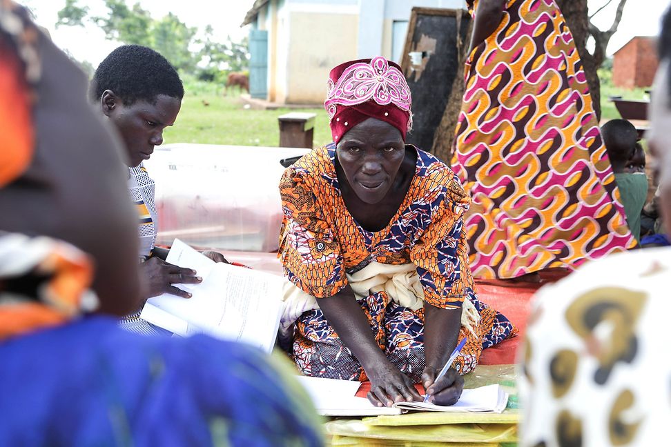 A volunteer at work with the children