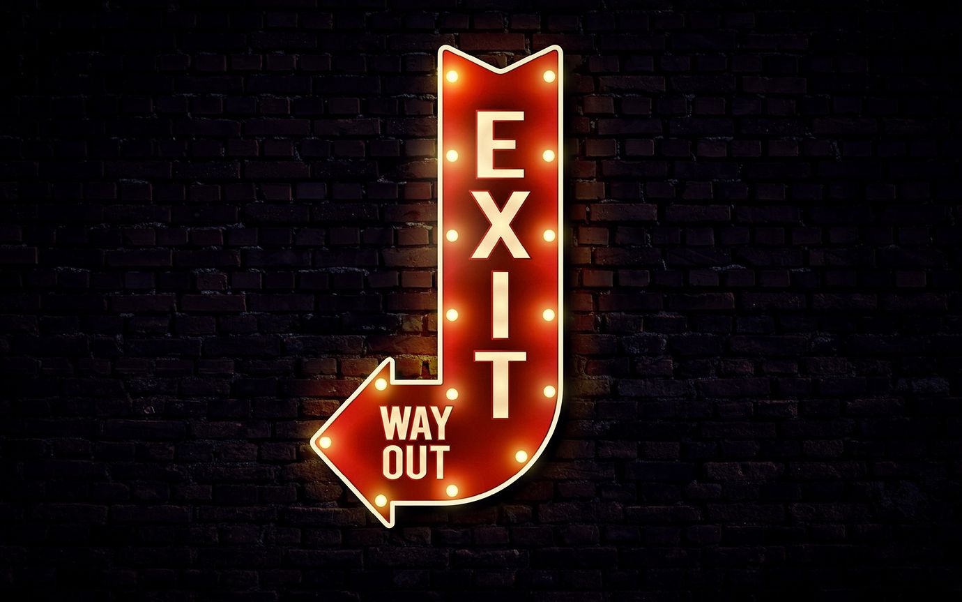 Arrow saying Exit – Way Out