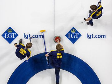 Curling braucht Geschick und Genauigkeit