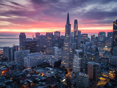 San Francisco skyline at sunrise 